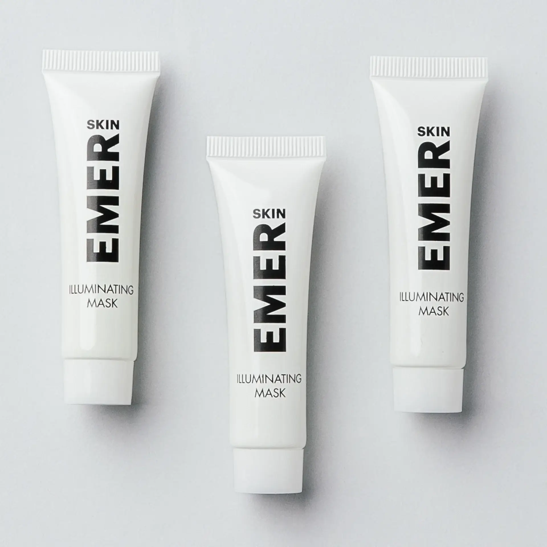 Emer skin illuminating mask